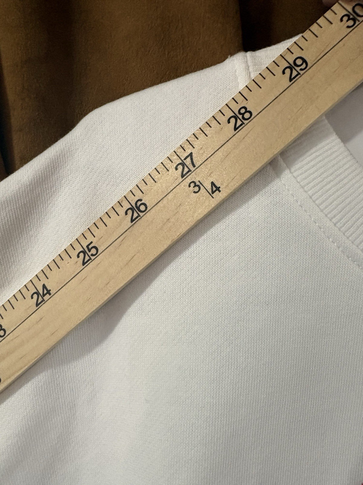 2026 WDW White Embroidered Sweatshirt Mickey Castle Icons Pullover M 💓❤️NEW