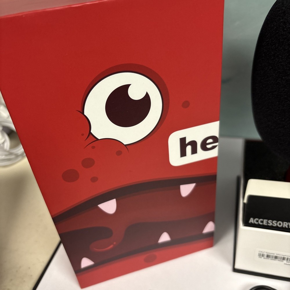 Calf G2 Bluetooth Karaoke Speaker Microphone read description