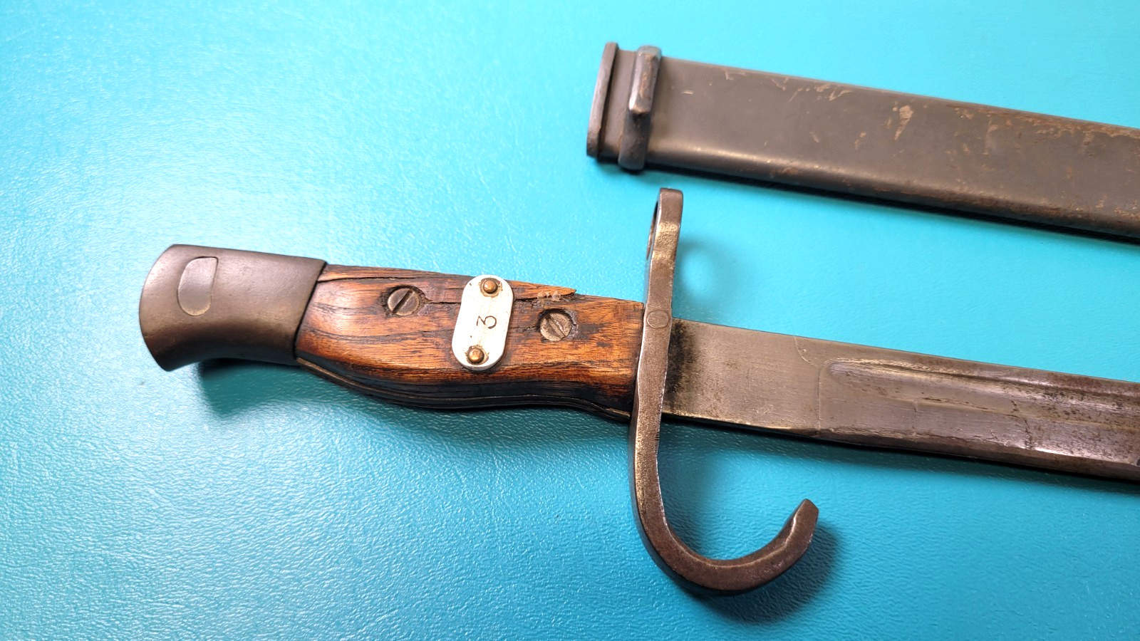 WWII Japanese Arisaka Training Bayonet Knife + Sheath + Metal Tag Brace TR446