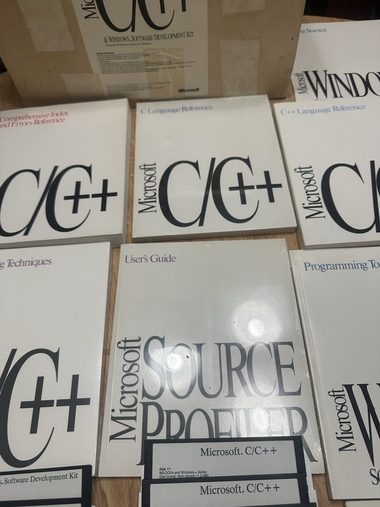1992 Microsoft C/C++ Windows Software Development Kit Rare Set