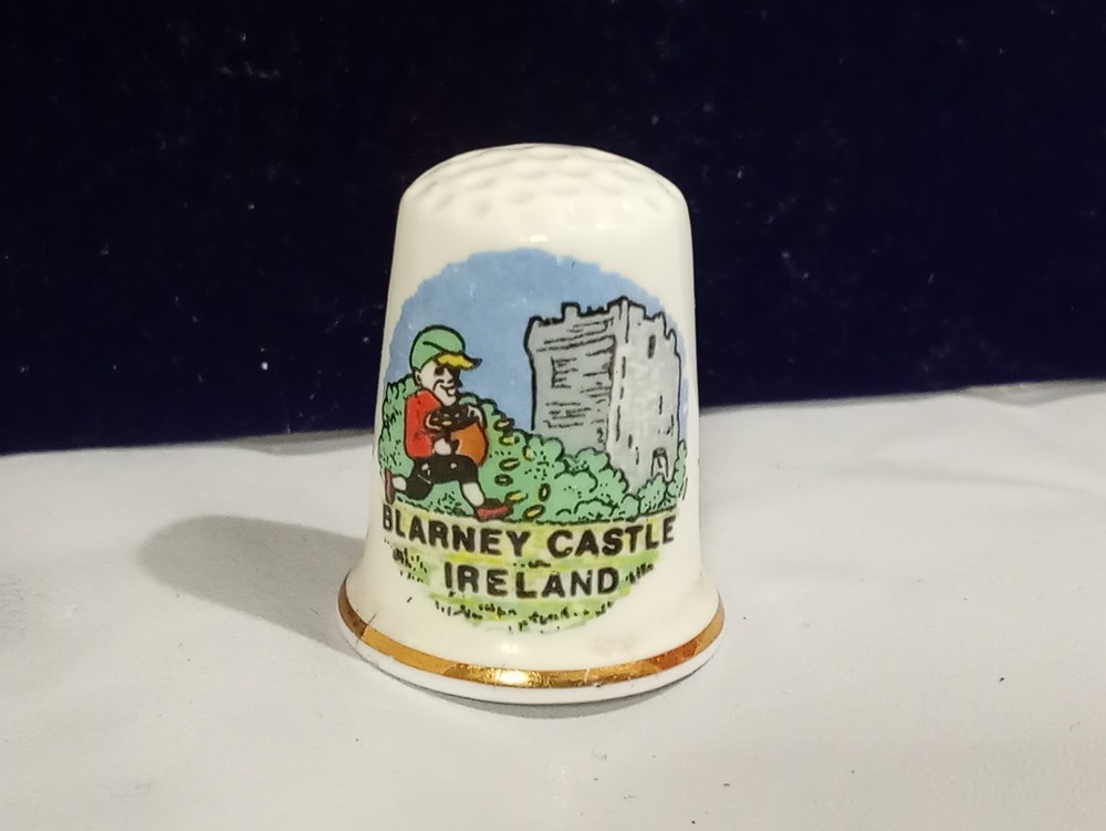 Fine Bone China Thimble Blarney Castle