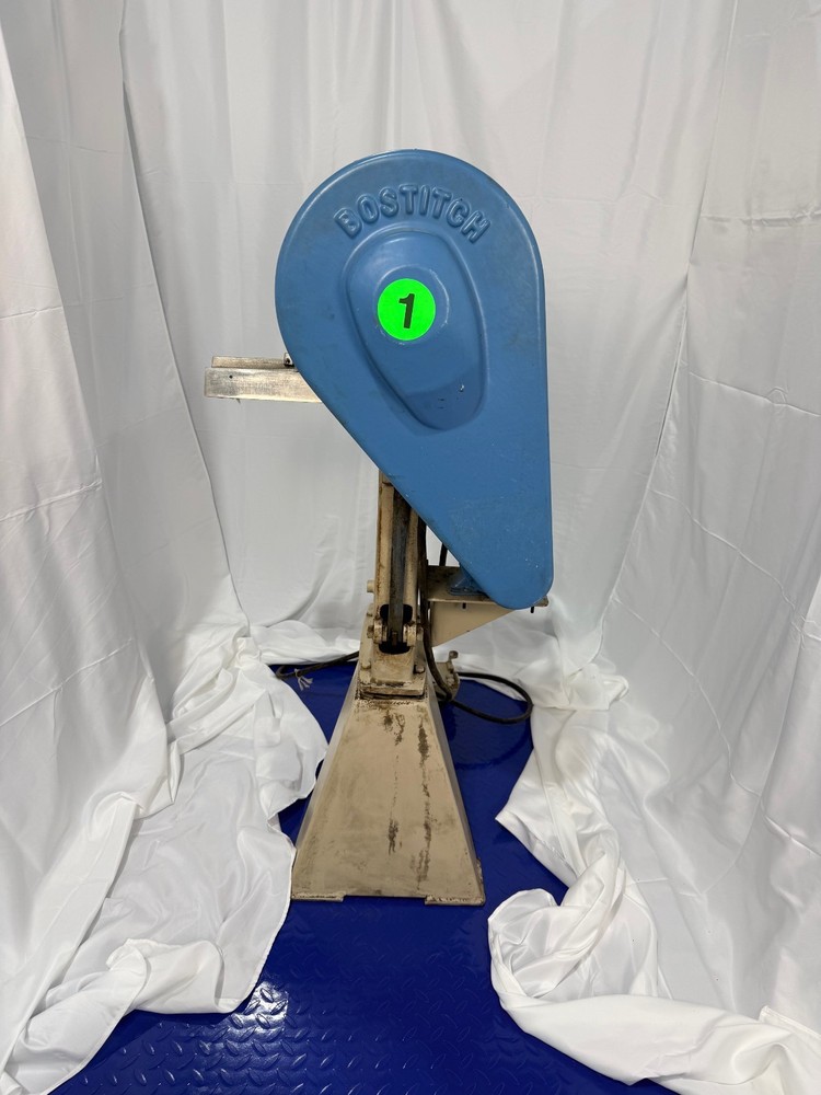 Bostitch Textron #7 AW heavy duty wire stitcher