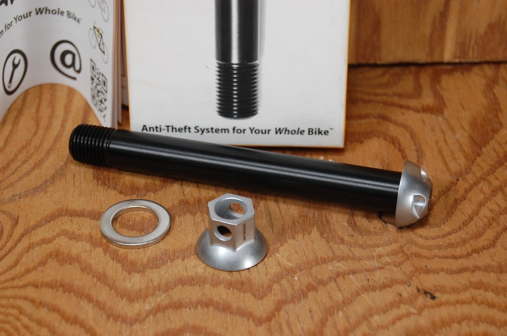 Pinhead Wheel Lock Front M15/ 124mm P 1.5