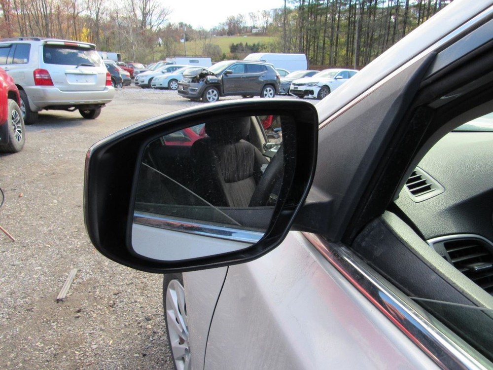 SENTRA 2017 Glove Box 1003884