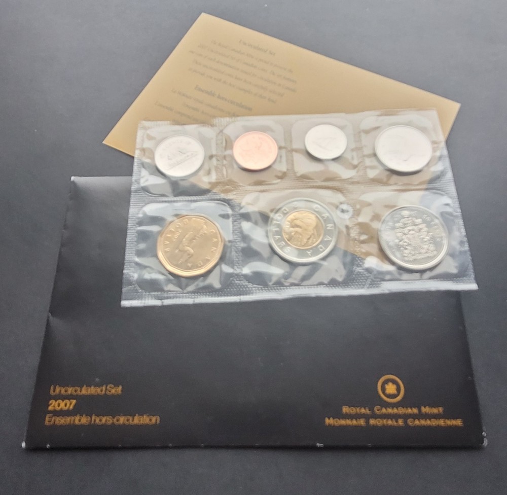 ***  2007  CANADA  PROOF  LIKE  ROYAL  MINT  SET  ***  STRAIT  7  ***
