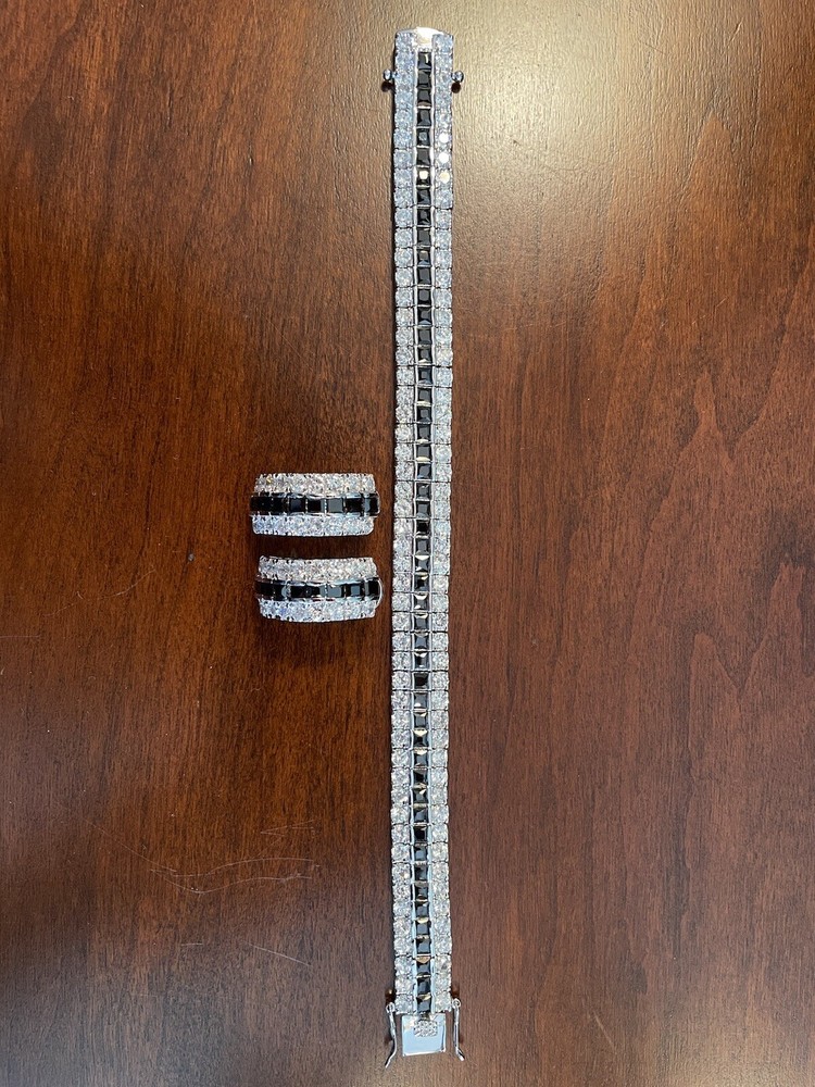 CZC Simulated Sapphire Bracelet and Earrings.