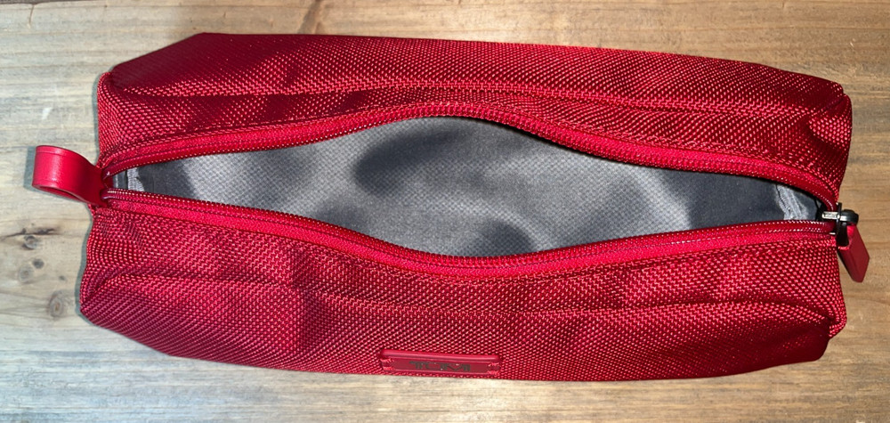 Tumi Accent Electronic Cord Pouch – Red