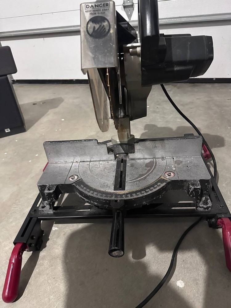 Black & Decker Professional Power Miter Saw