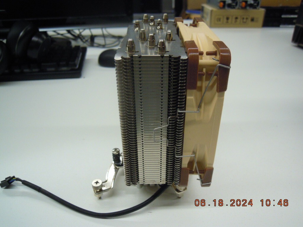 NOCTUA NH-U12S CPU Cooler with NF-F12 120mm Fan, 2 Side Rack & Screws