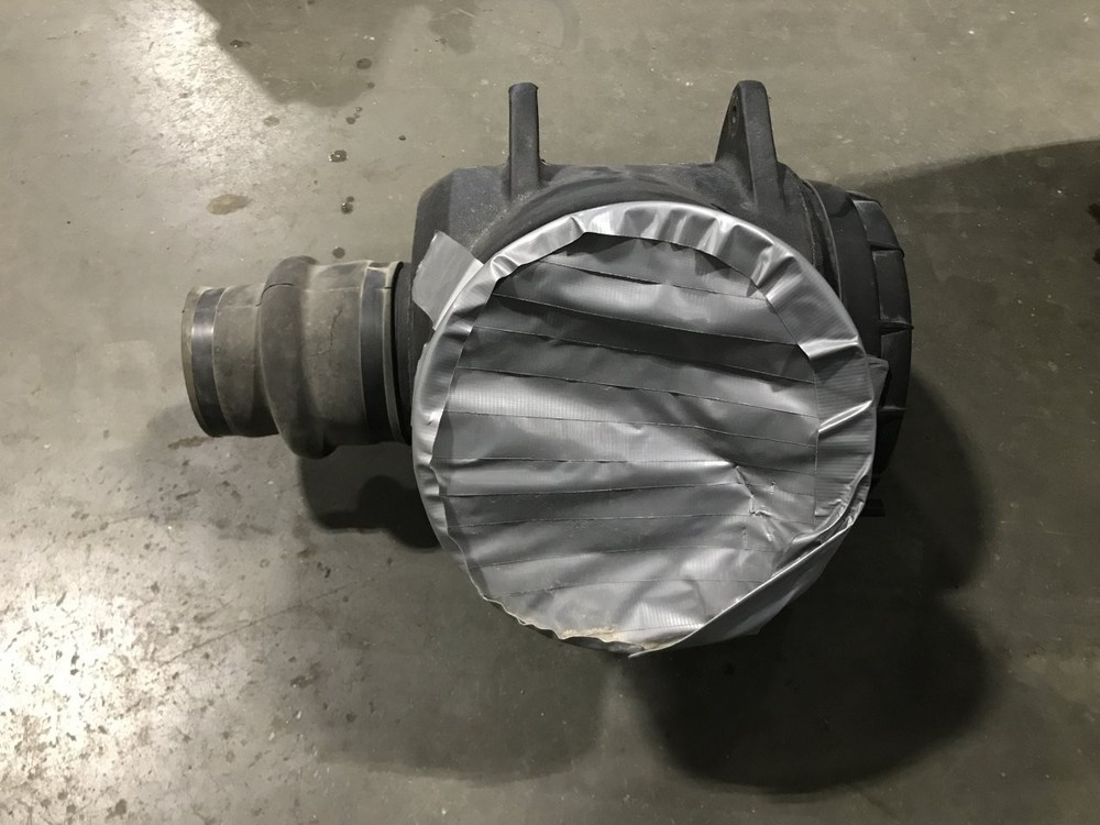 Peterbilt 337 Air Cleaner - Used