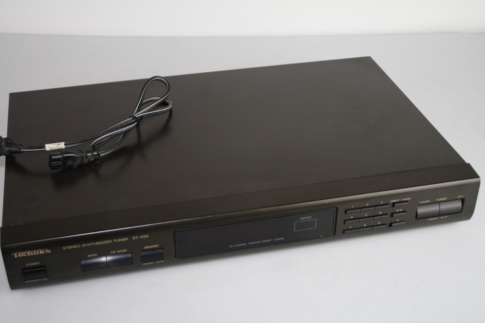 Technics Stereo Synthesizer Tuner ST-K55