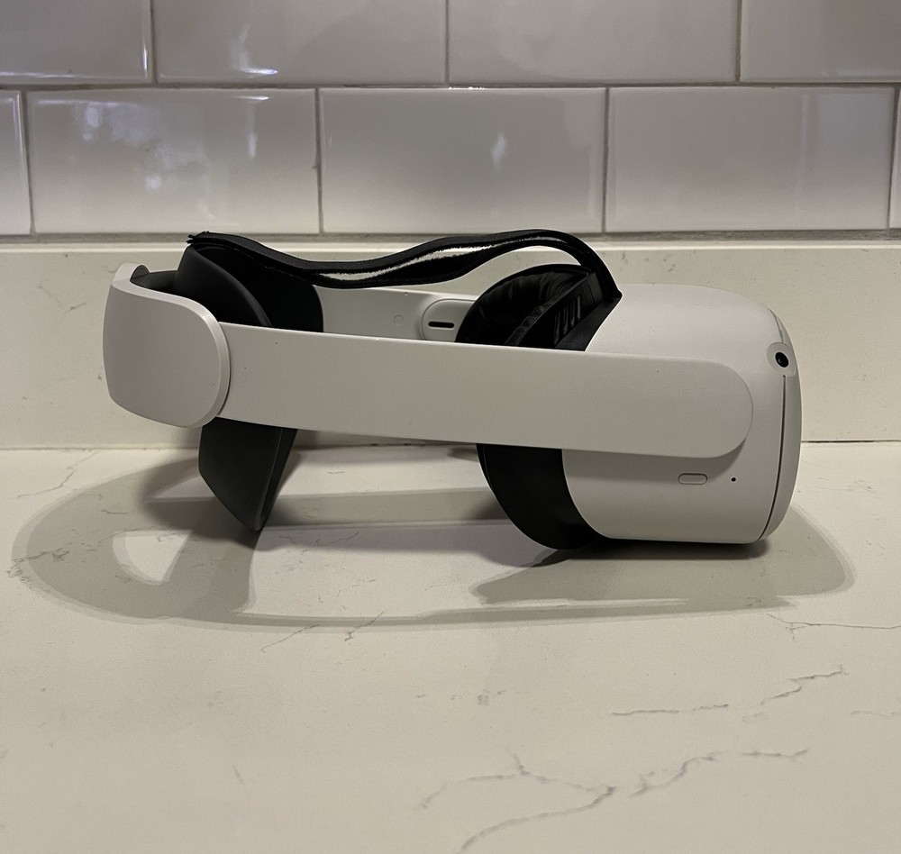 Meta Oculus Quest 2 - 256GB VR Headset With Elite Headstrap