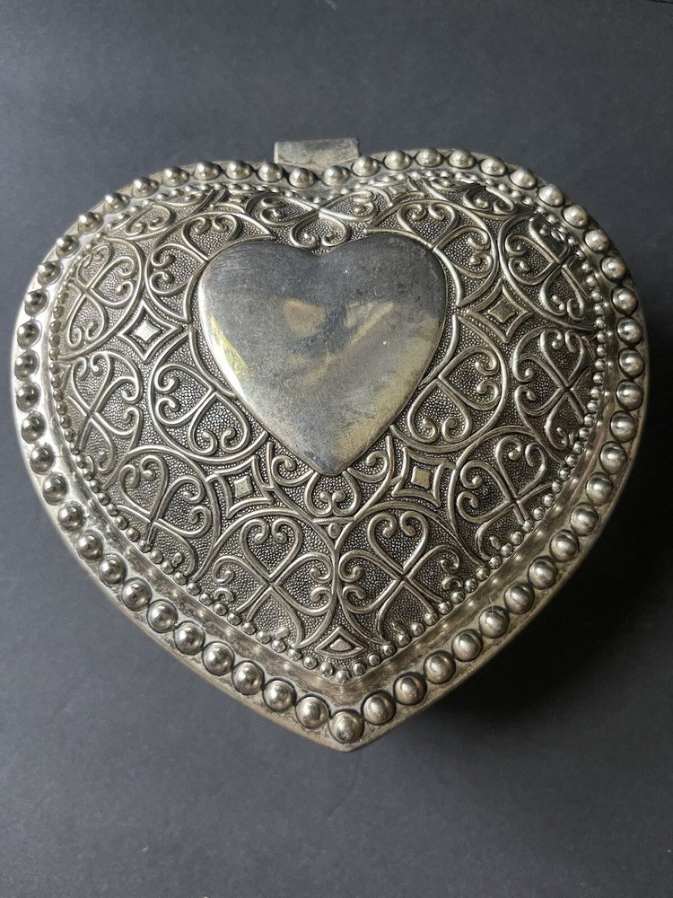 Godinger Jewelry Trinket Box Etched Heart Silver Plated  Cottagecore Victorian