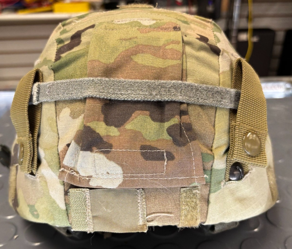 Helmet Advance Combat Light Weight Medium Good Condition!!