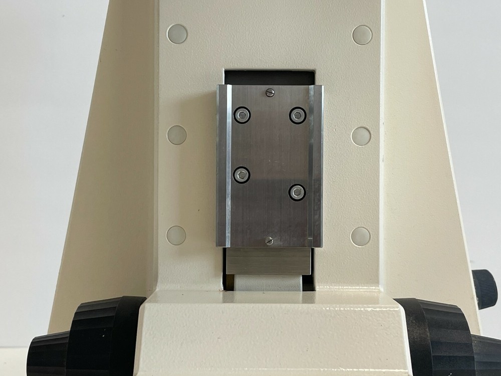 Zeiss AxioPlan Base with Turrett Objective Holder