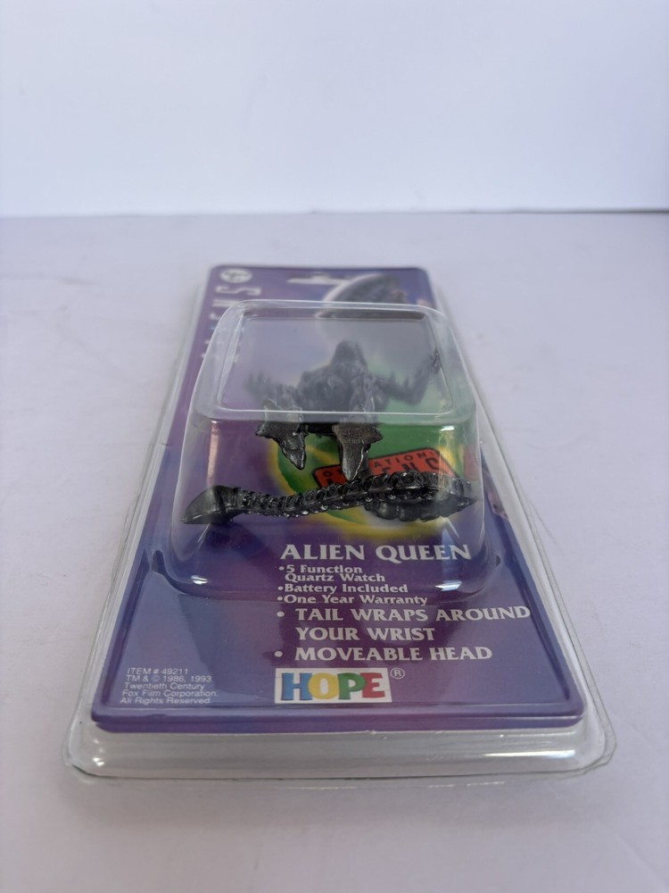 Aliens Alien Queen Figure Digital Watch