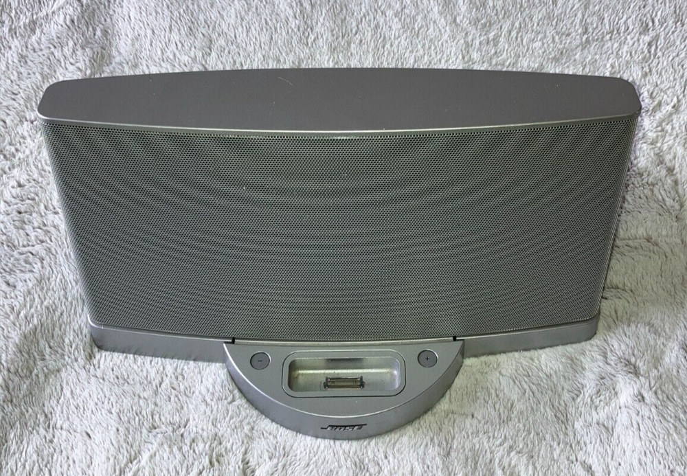 Bose SoundDock II Silver Base Unit Only Working No Cords or Remote