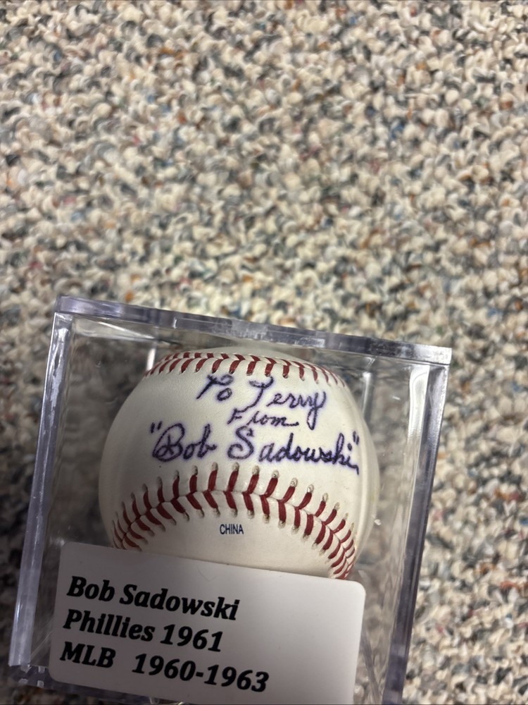 Bob Sadowski Autographed Baseball & Case, Phillies