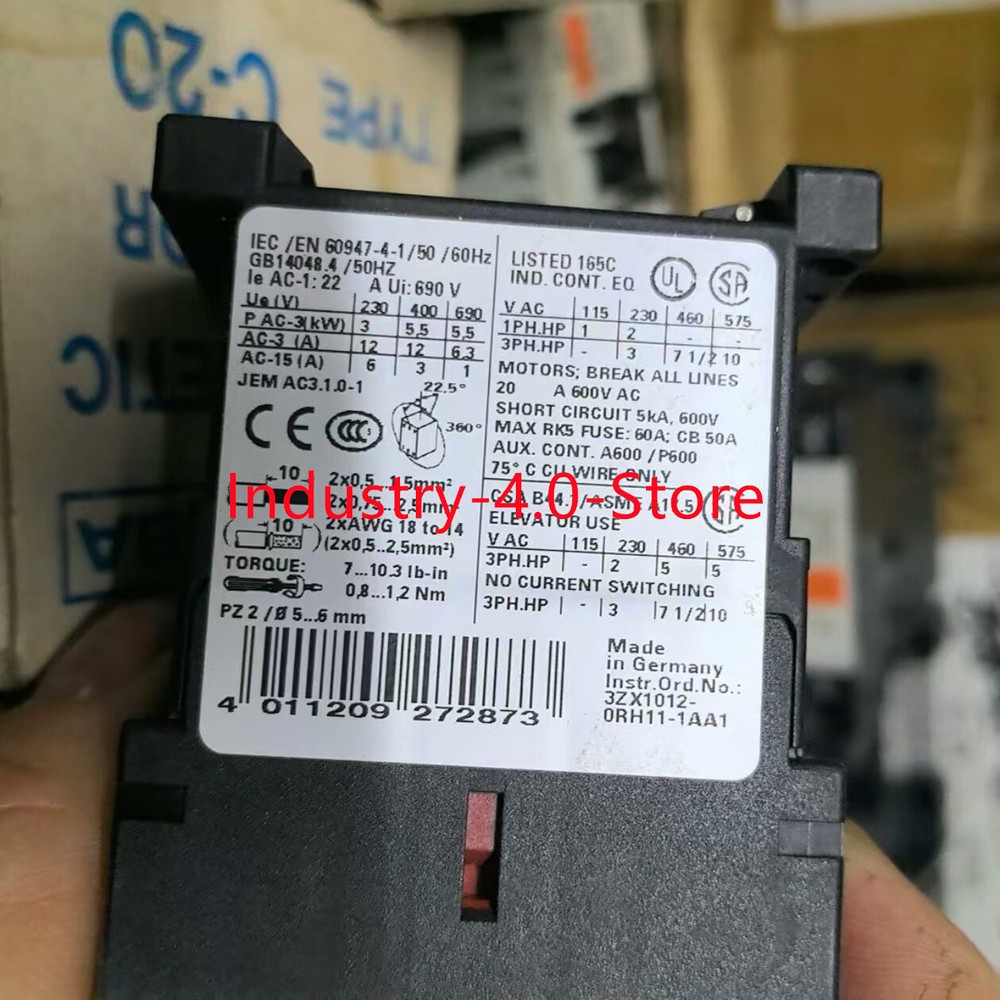 New Siemens 3RT1017-1BB42 Contactor
