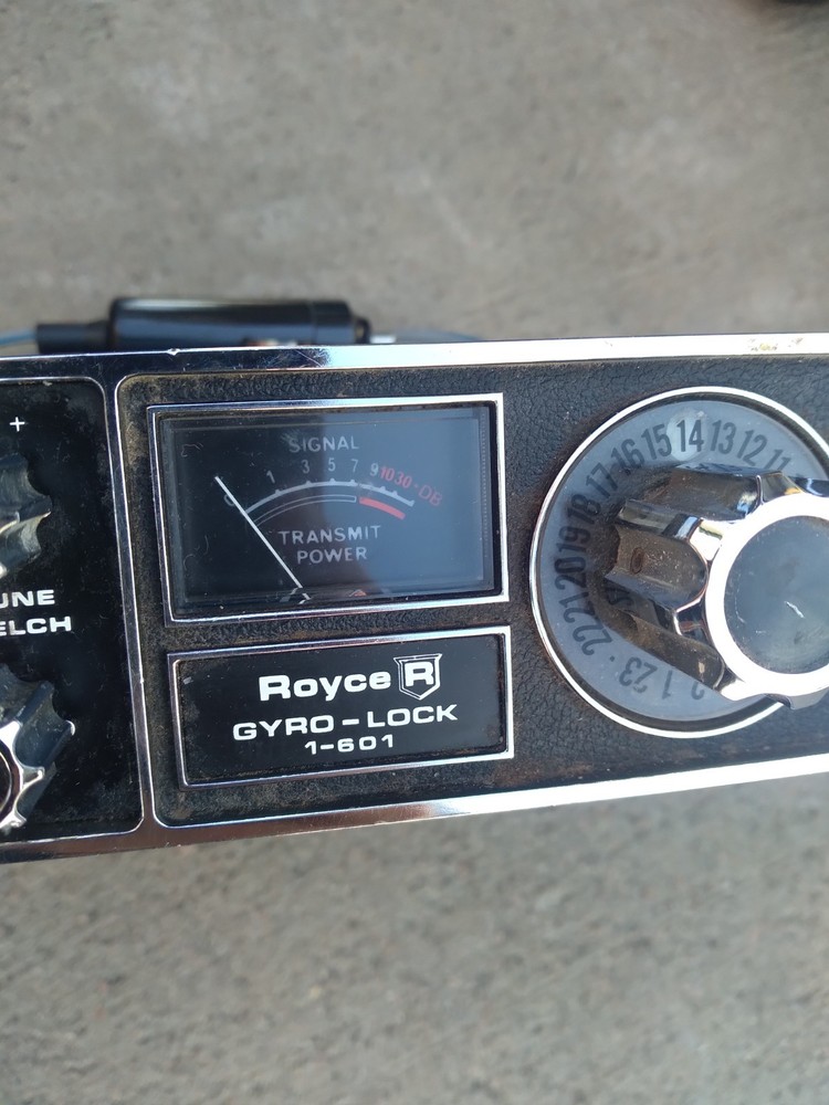 Vintage Royce AM CB Mobile Transceiver Model 1-601