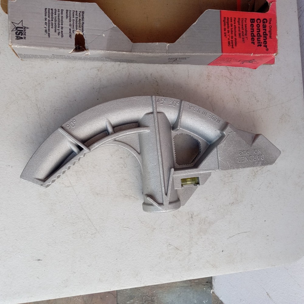 Gardner #932 Pipe Conduit Bender 1" Thinwall 3/4" Rigid, w/Level