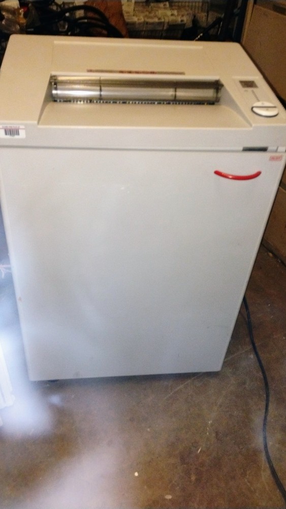 Ideal 4002 Paper shedder
