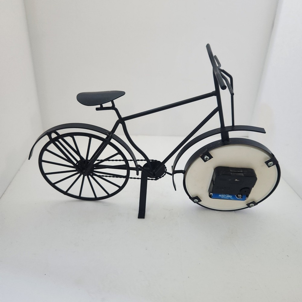 Quartz metal bicycle clock, works.