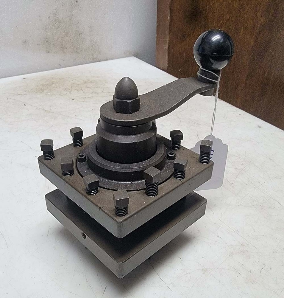 Fourway tool post 4;5 (Inv.48078)