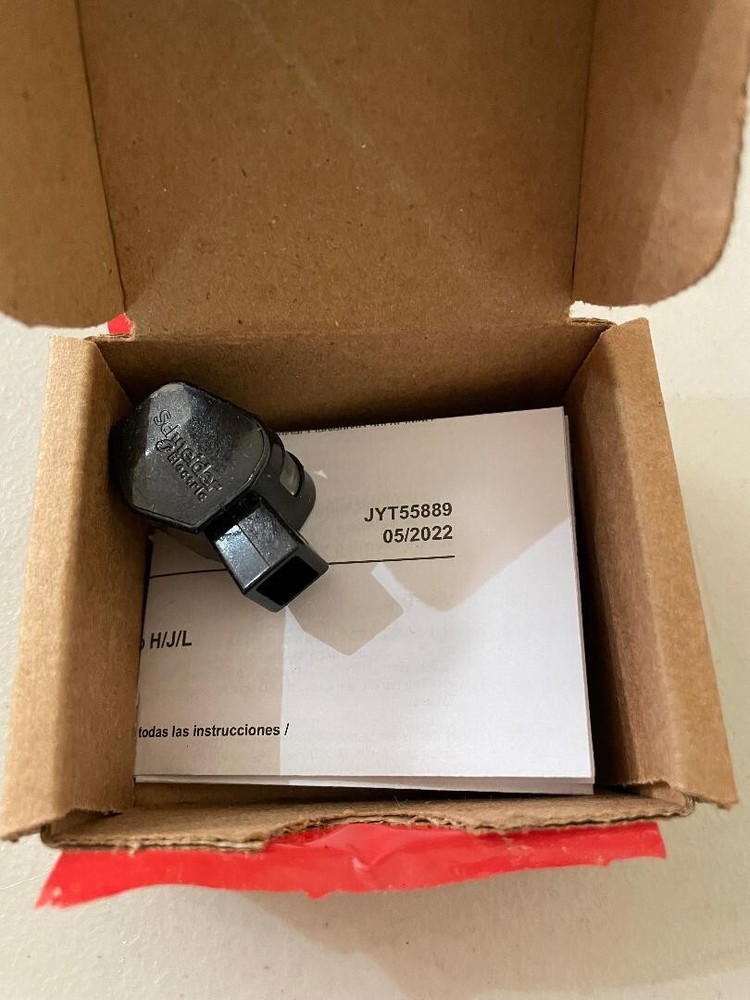 New Square D VTRIPHJ Visi-Trip Handle for H/J Frame Breakers