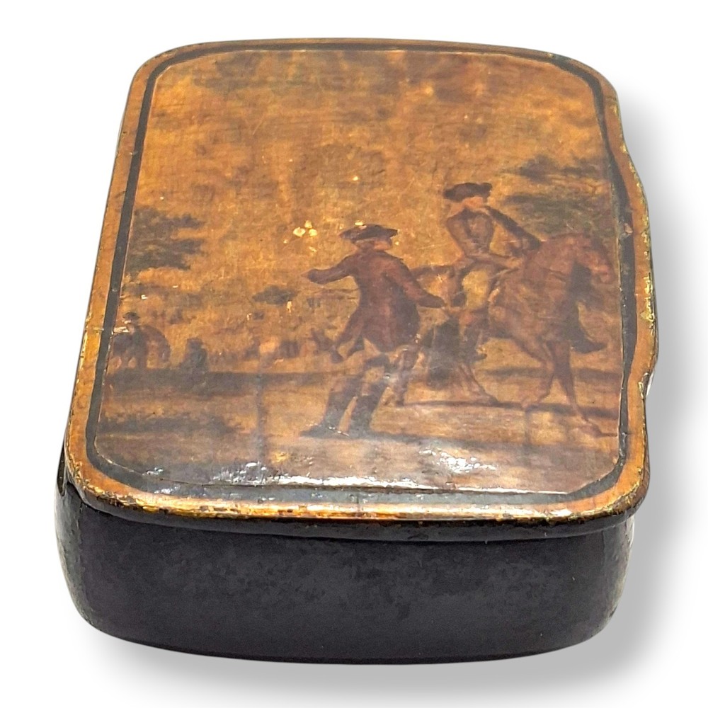 Antique  lacquer hunt scene snuff box