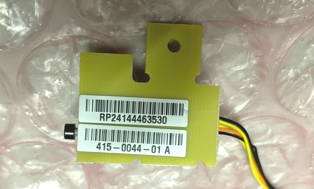 EMC ISILON 415-0044-01 X200 LED SWITCH WITH CABLE