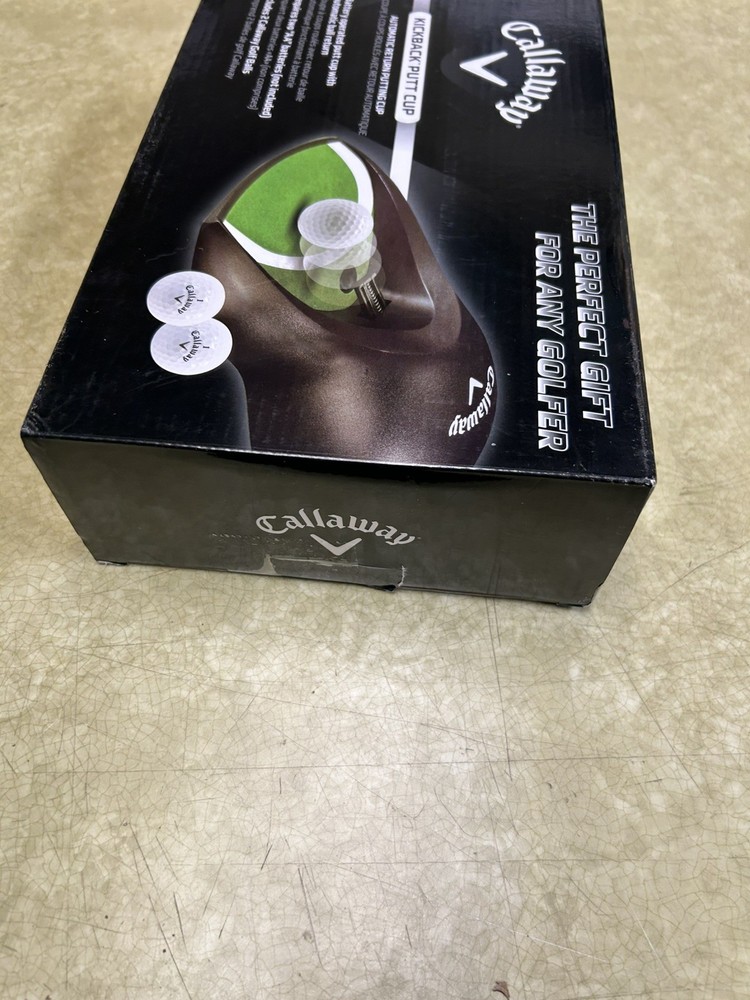 Callaway Kickback Putt Cup Automatic Return for Putting 2 Balls included