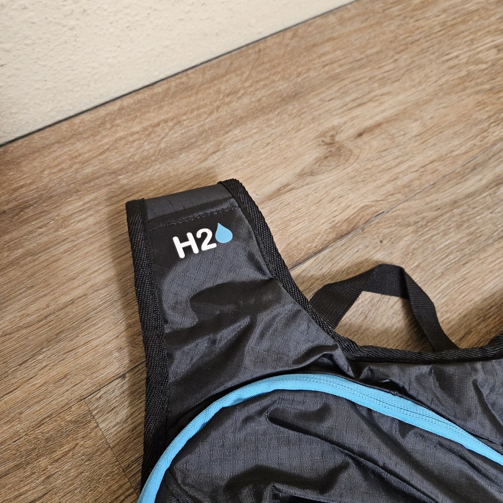 Freemove FM3000 Hydration Pack Blue Light Weight - No Bladder