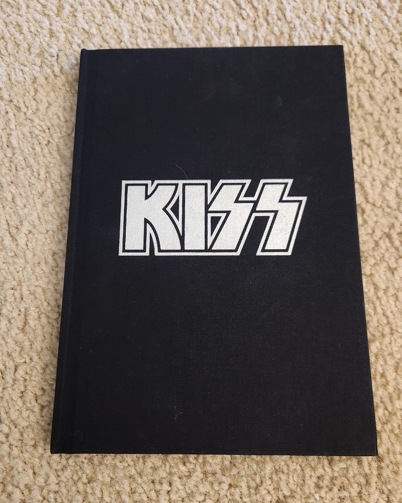 KISS Hell's Guitar Case Type Box Set CD Unopened Official 2001