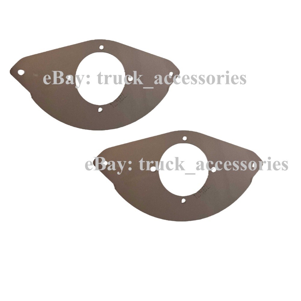 Peterbilt Exterior Sleeper Upside Down Corner Bracket w/ 1 WM Light Hole (Pair)