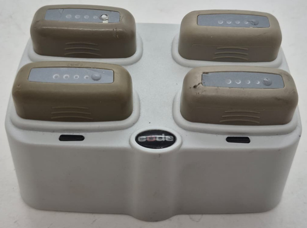 Code CRA-A106 Quad-Bay Battery Charge Station w/ 4 Batteries