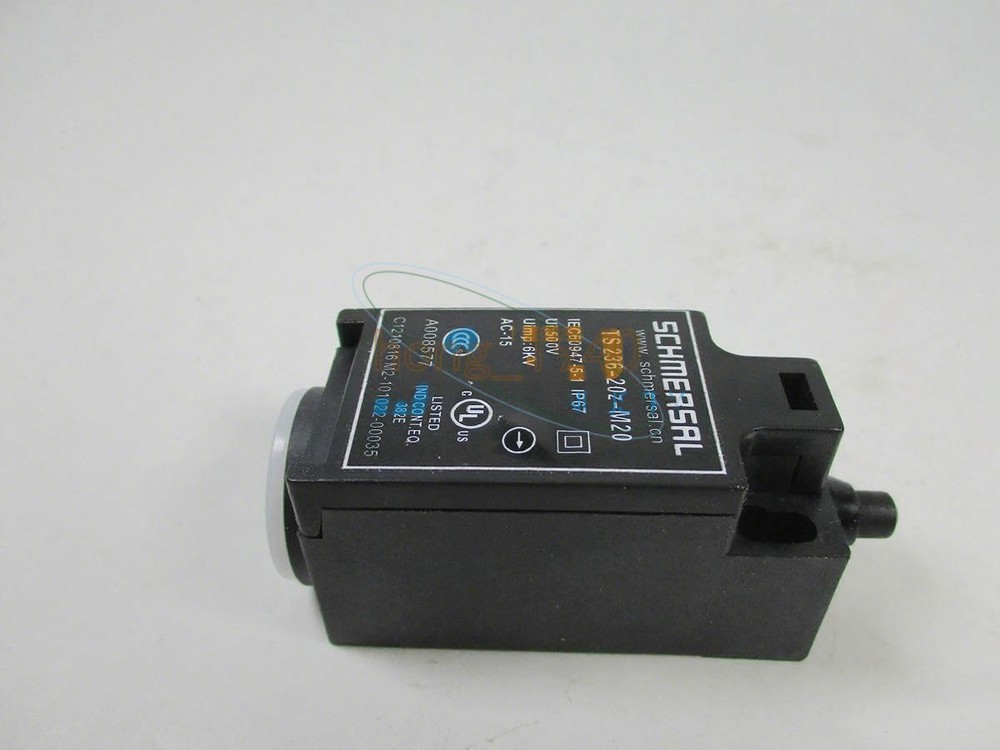 New One SCHMERSAL limit switch TS236-20Z-M20