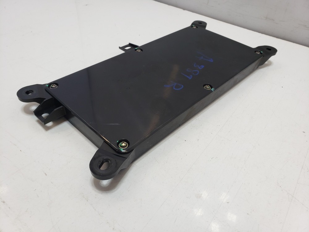 ✅ 2016-2020 OEM Tesla Model X Rear Chassis Body Control Module BCM Computer