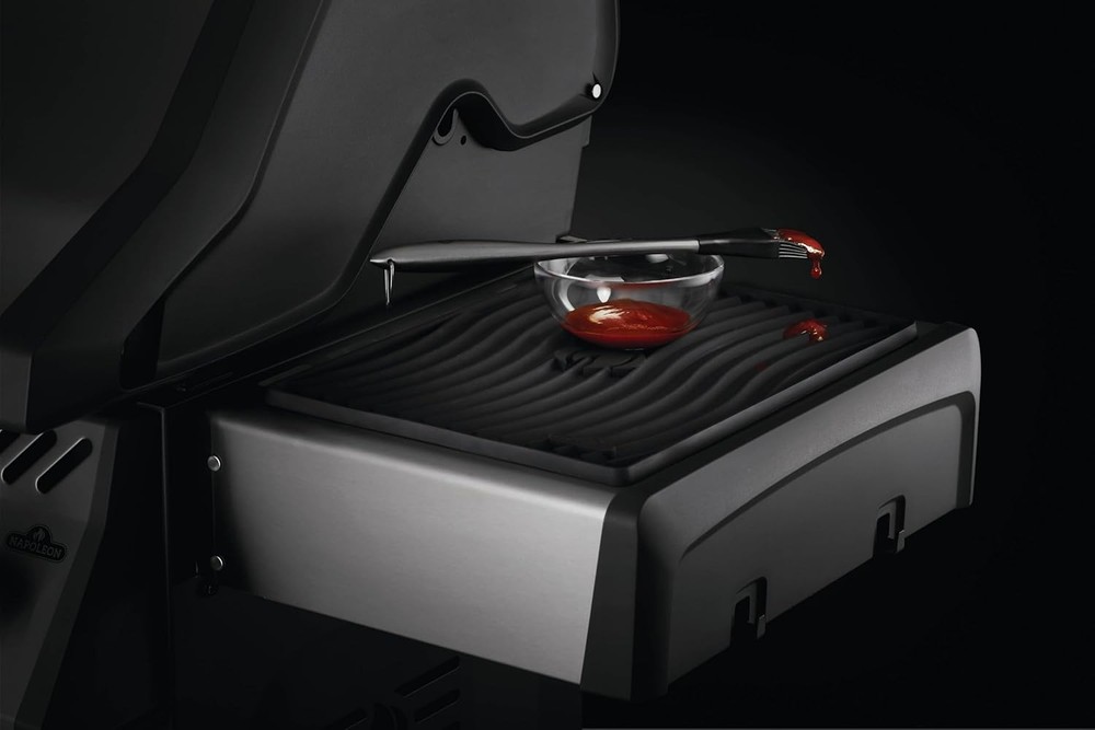 Side Shelf Mat Rogue & Rogue XT Grill Models