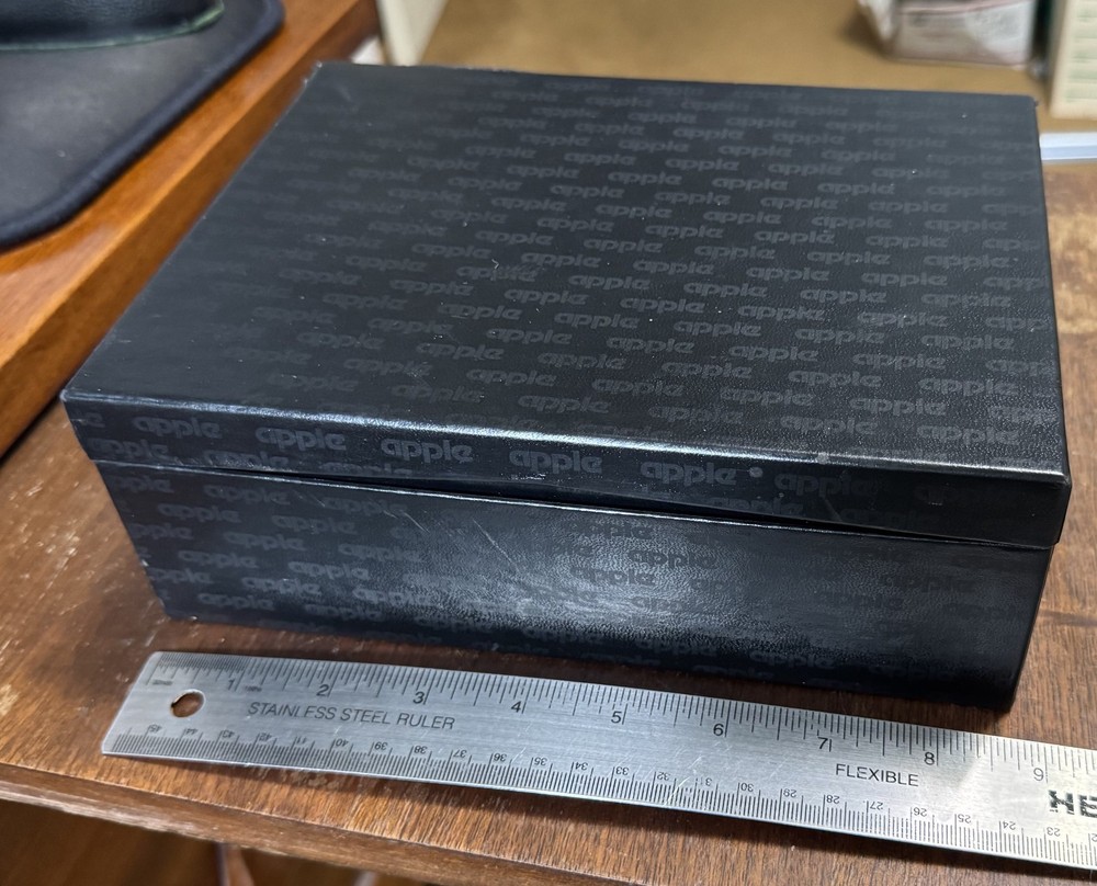 Empty box, originally contained Apple  / / /  (Apple 3) software and manual