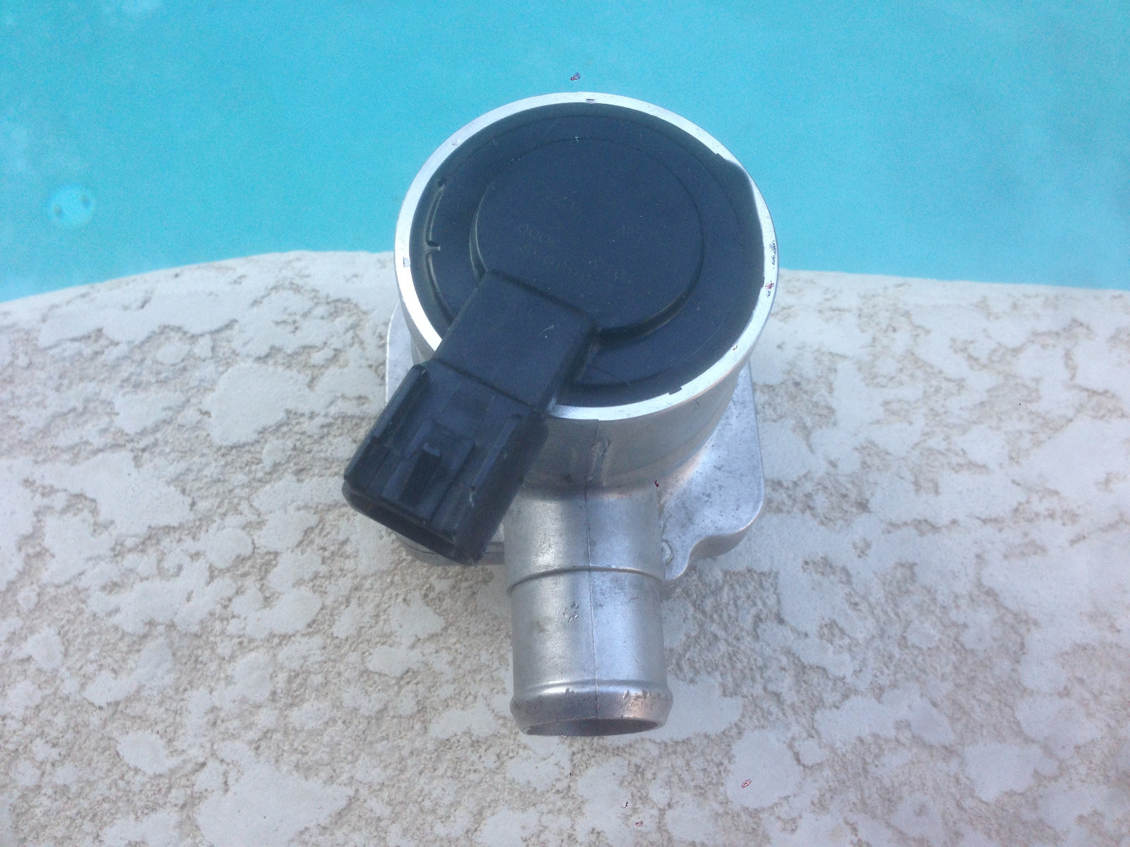 CADILLAC NORTHSTAR SECONDARY AIR INJECTION CHECK VALVE 12584623 2004-2005