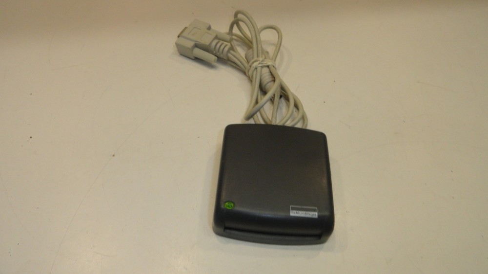 GG1: Schlumberger Reflex USB Smart Card Reader 72