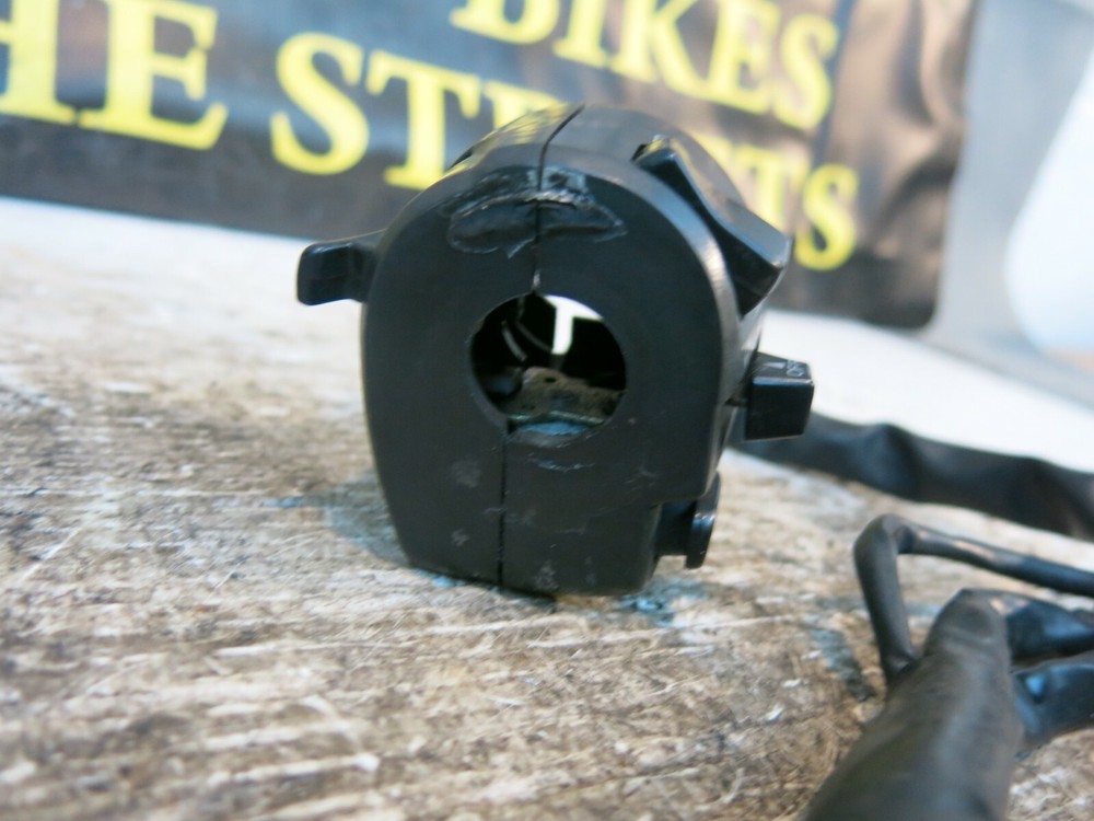 Yamaha R1 5JJ Switchgear left