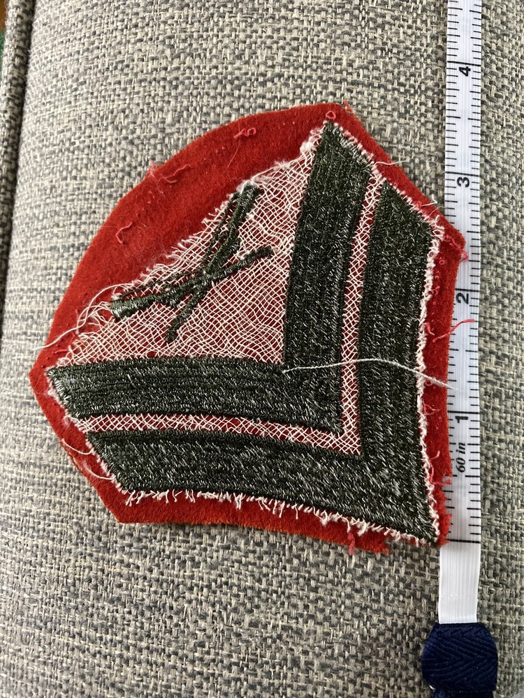 US MARINE CORPS WOOL EMBROIDERED-OFF UNIFORM CORPORAL STRIPES