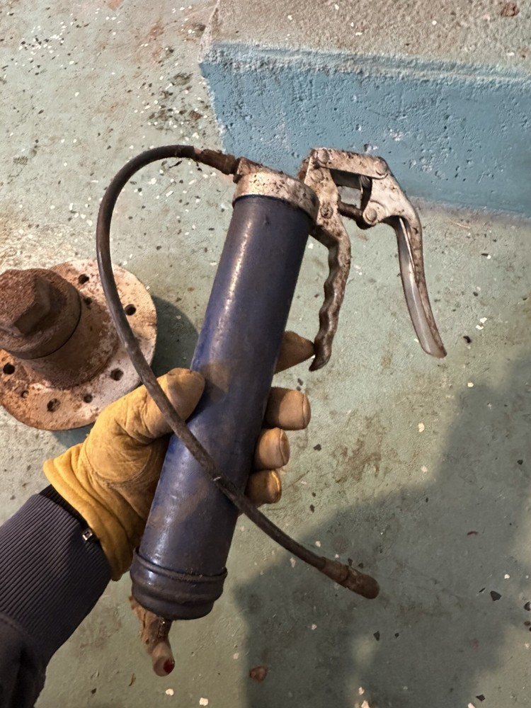 Grease Gun Tag #5968