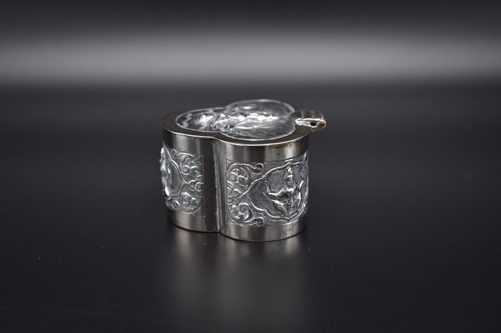 Antique 19th Century Solid Silver Burmese Snuff Box