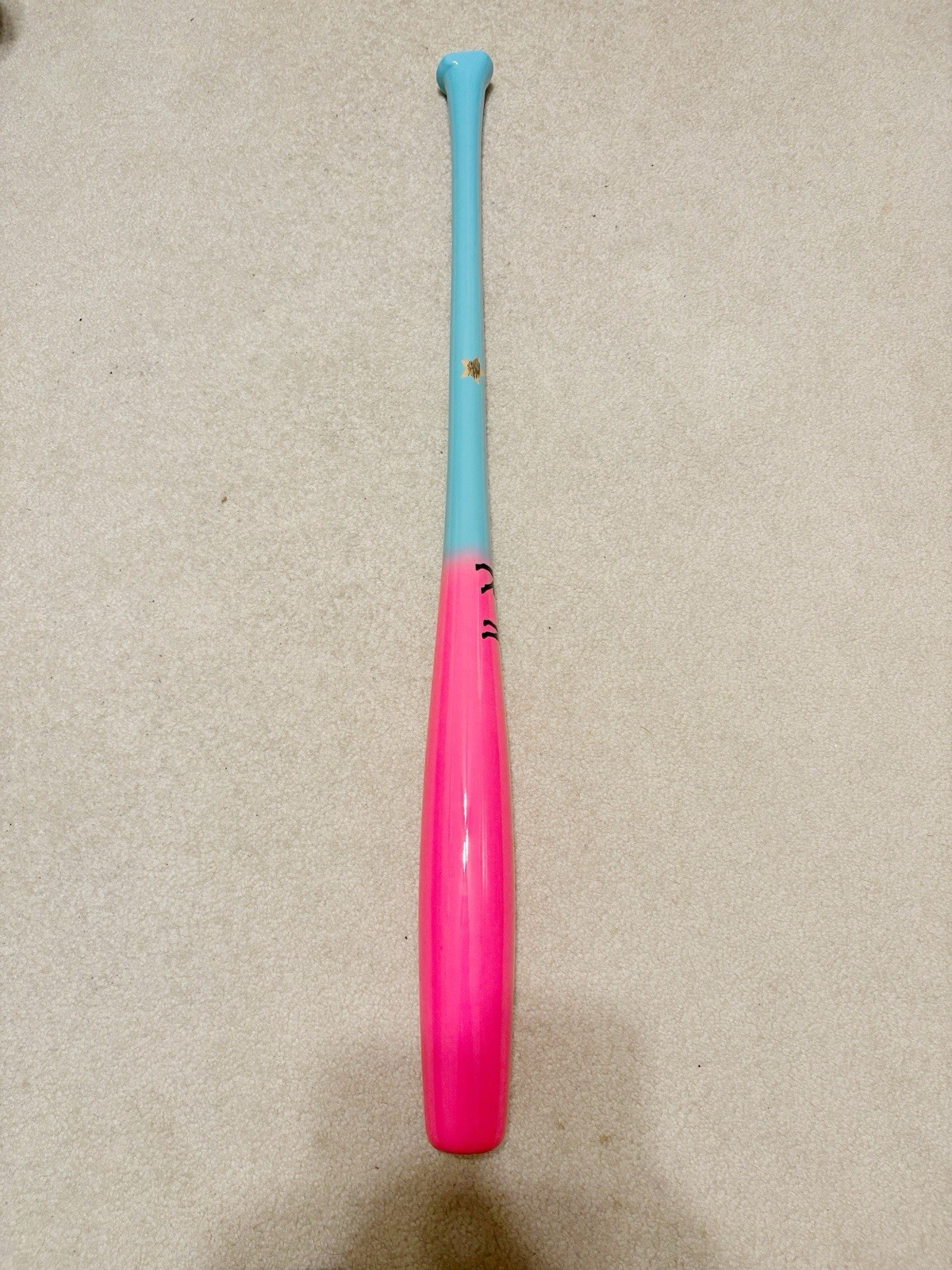 TANK Hybrid Handle Torpedo Maple Wood Baseball Bat 33in 29.3oz. Blue / Neon Pink