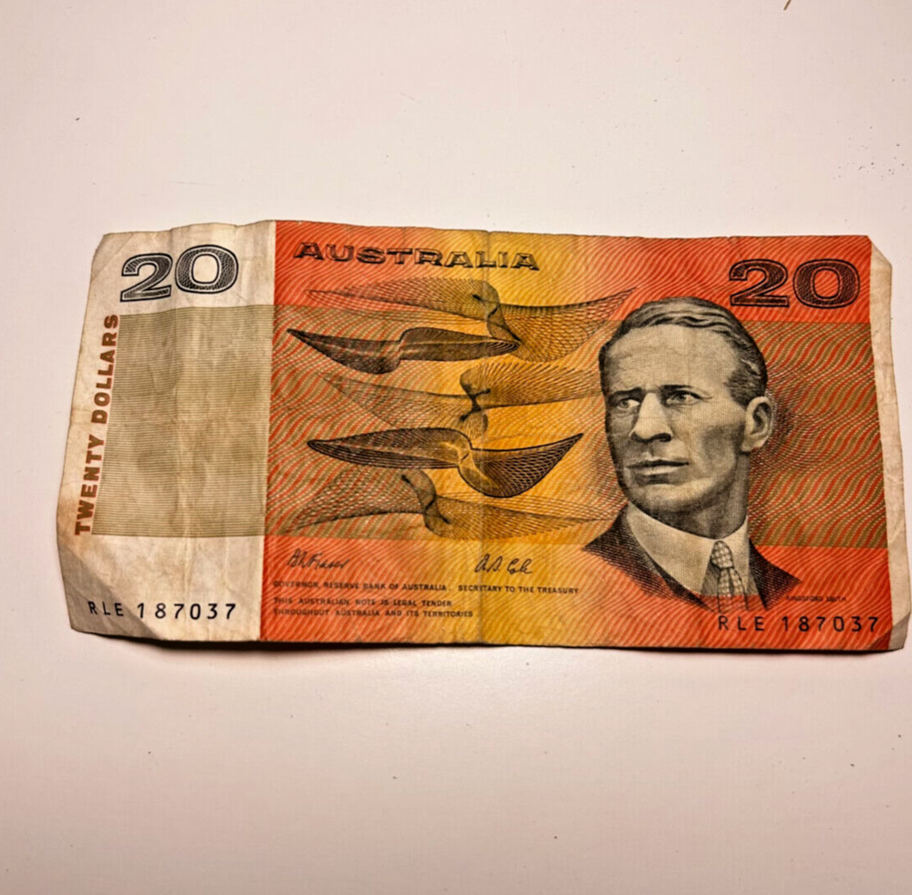 CIRC Australian $20 Note 1970's with Kingsford Smith / Hargave
