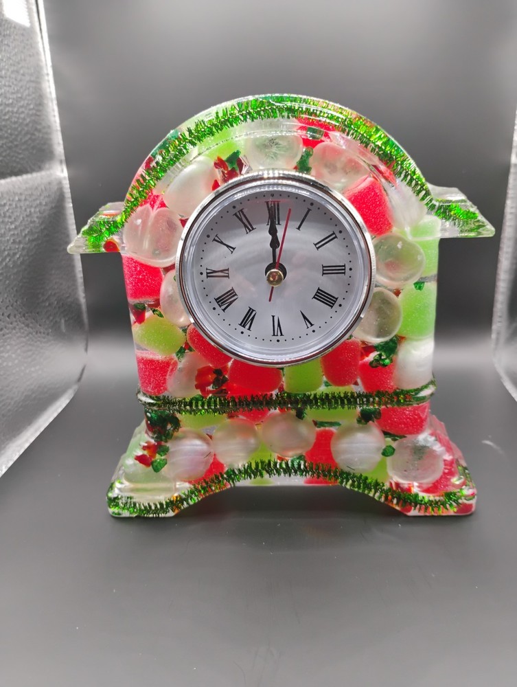 Gumdrop Mantel Clock