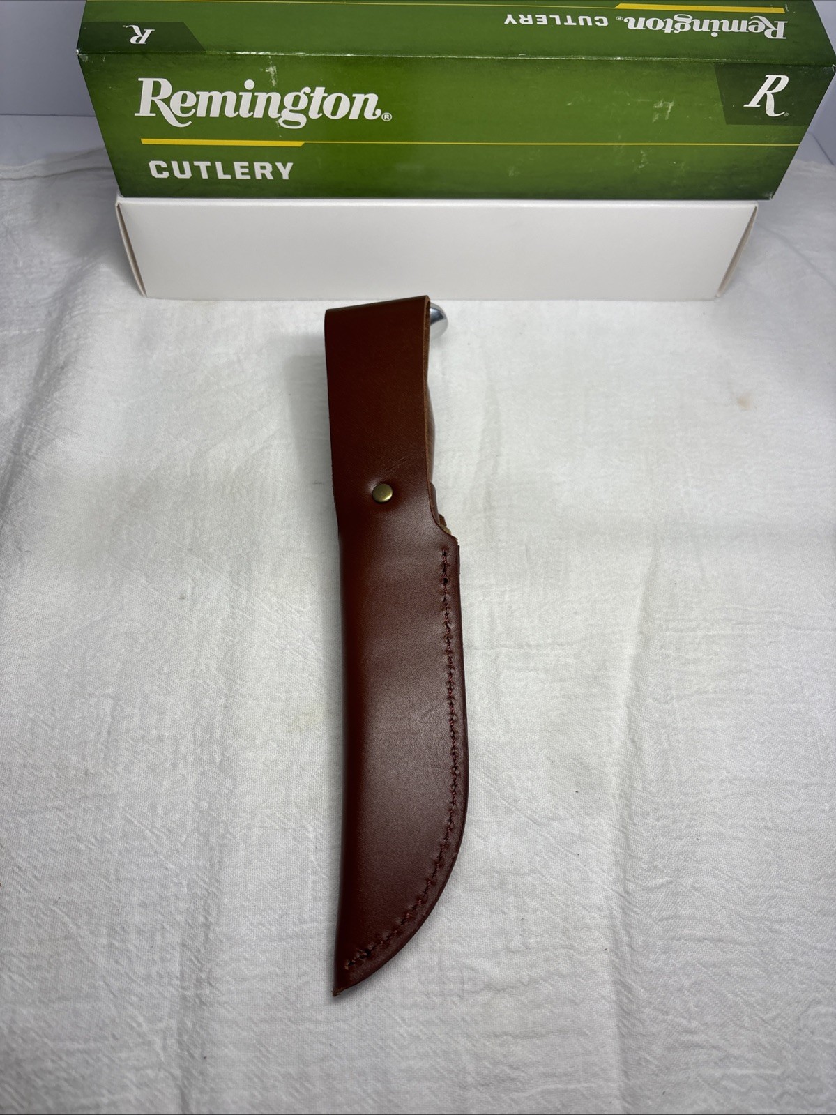 Remington Hunting Knife Fixed Blade Stacked Leather Handle Leather Sheath R15722